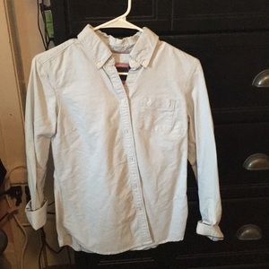 American Eagle light blue button up